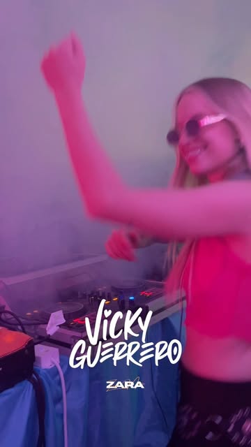 Vicky Guerrero en Zara Club
